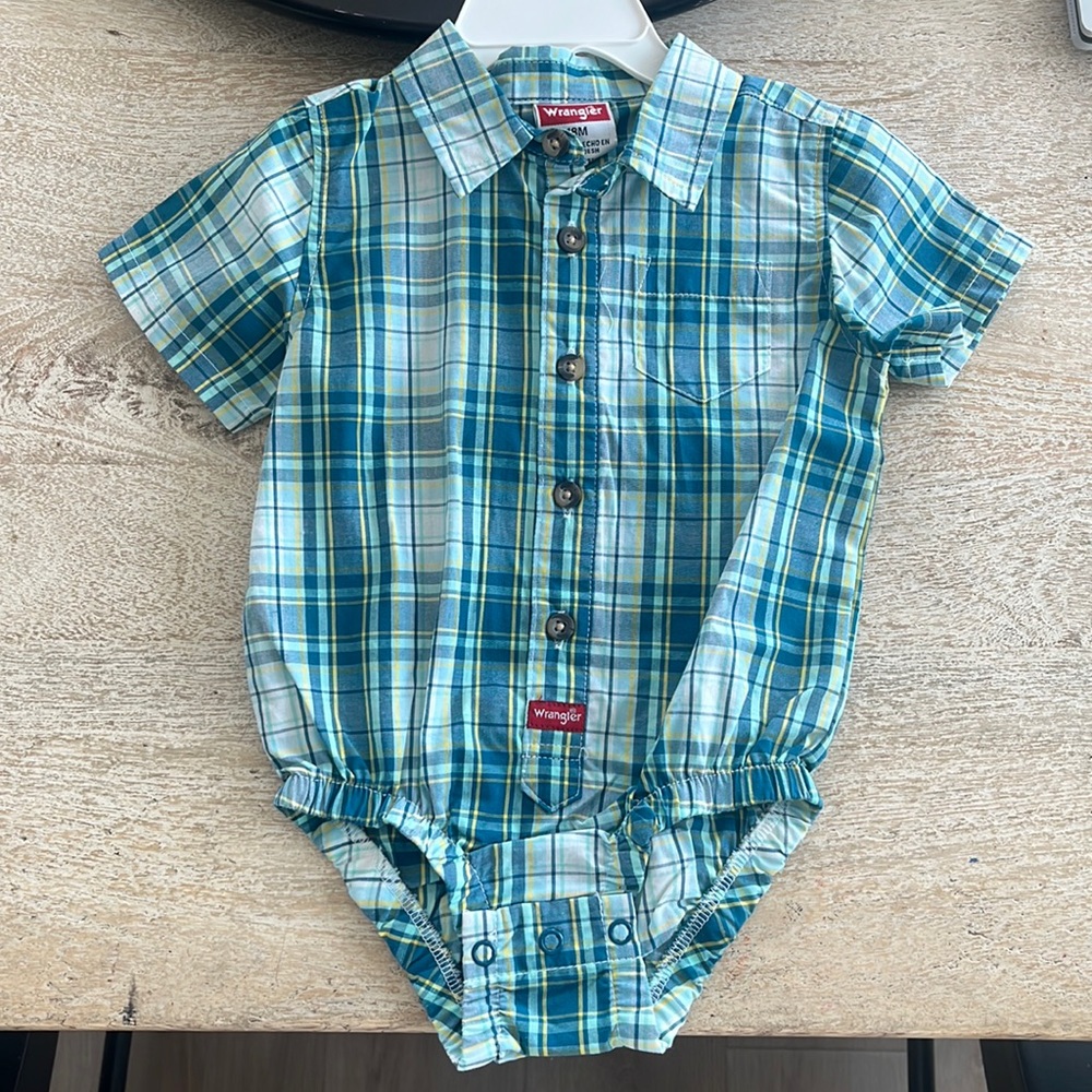 Wrangler size 18m blue plaid onesie